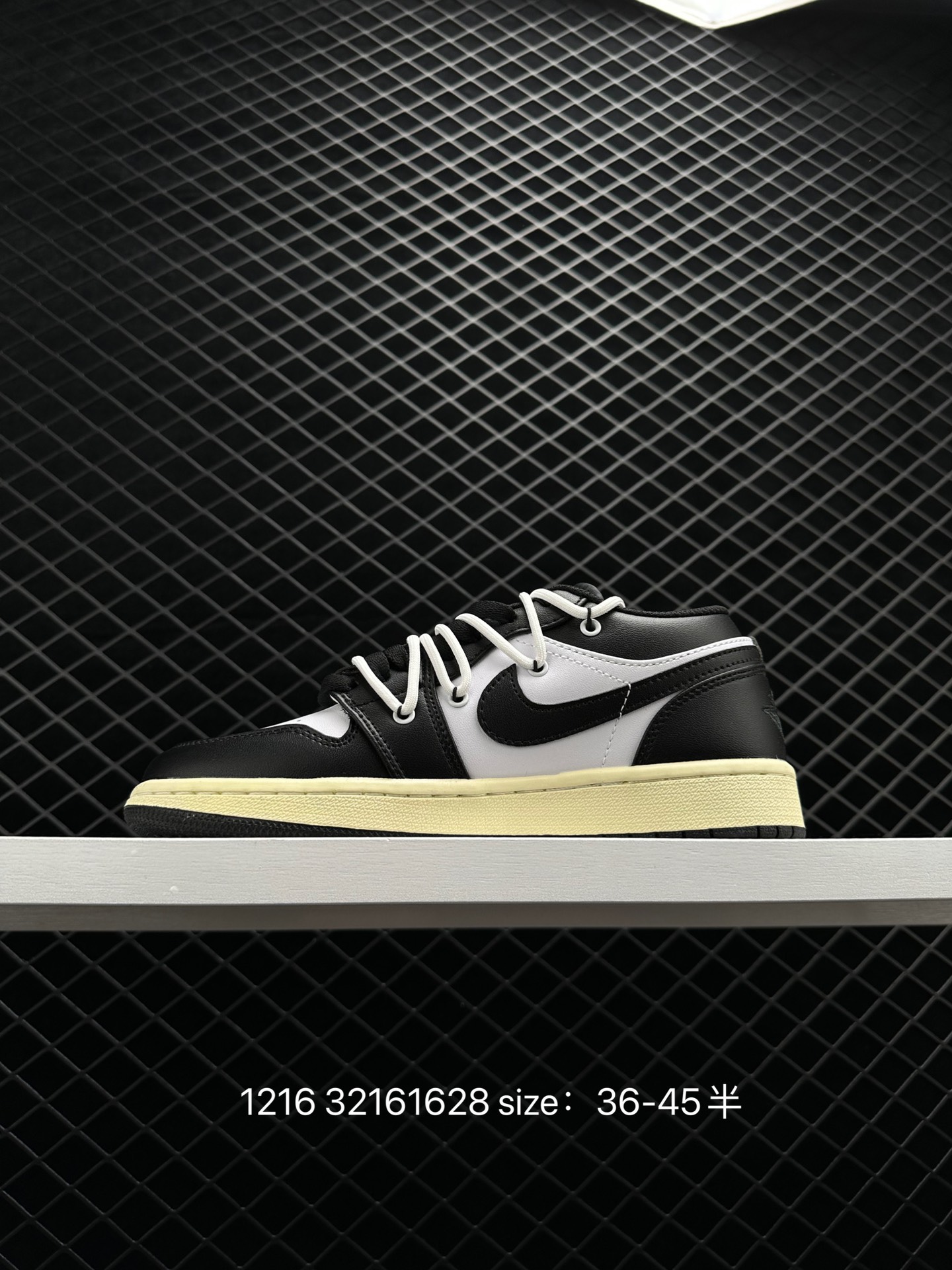 Nike Air Jordan 1 Low AJ1